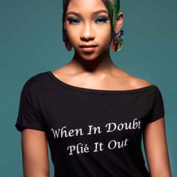 Twinkle-Shirt (Off-Shoulder) - Picture 2 of 3